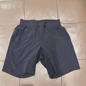 lululemon THE short 9" w liner - print